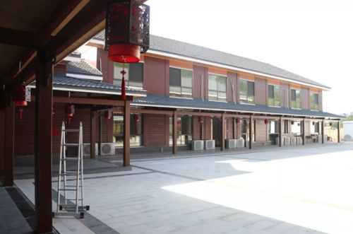 輕鋼建筑不只是建別墅 還能建酒店 辦公樓 學校(圖3)